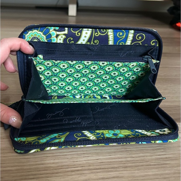 NWT vera bradley wallet - Picture 6 of 6